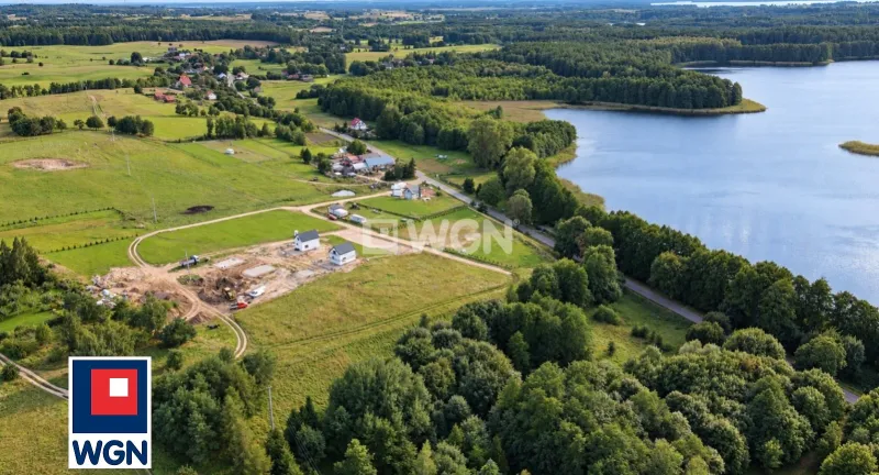 Grunt budowlany jednorodzinny na  sprzedaż Pieczarki - Działka z WZ z widokiem na jezioro - Pieczarki